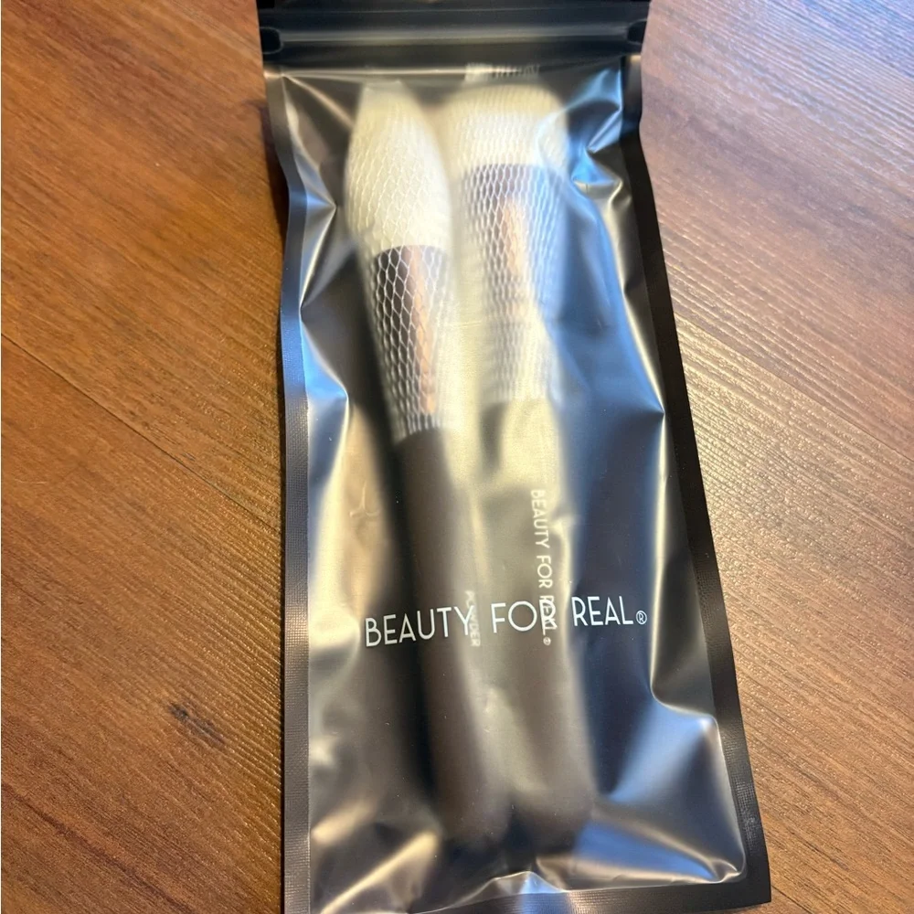 Beauty For Real Essential Pro Dual Makeup Brush Set Complexion & Powder NWT